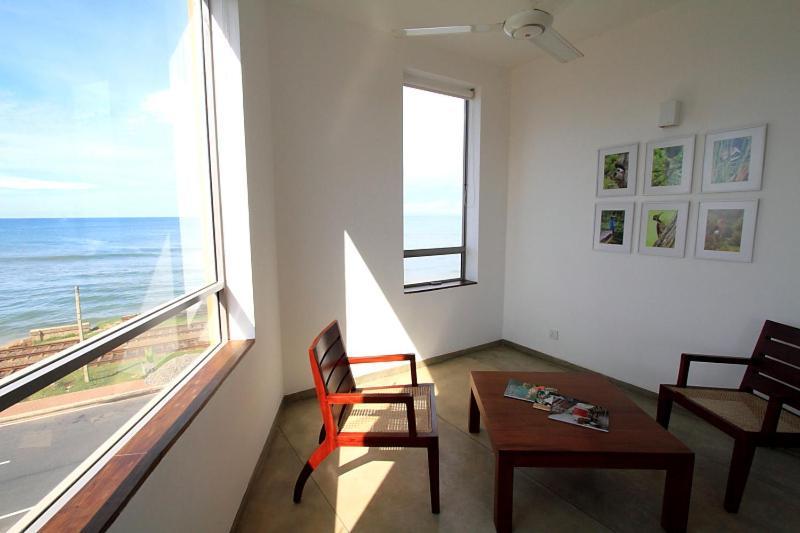 The Ocean Front By The Serendipity Collection Colombo Exterior foto