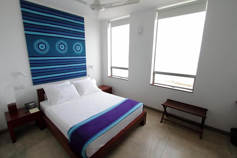 The Ocean Front By The Serendipity Collection Colombo Exterior foto