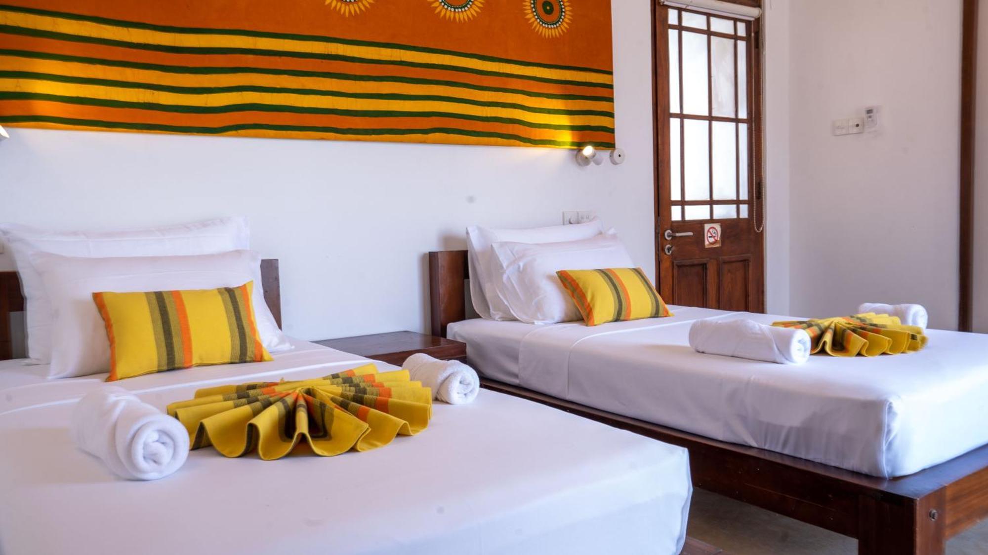 The Ocean Front By The Serendipity Collection Colombo Exterior foto